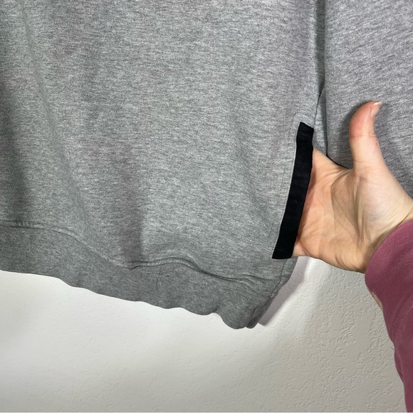 Sutton Sportswear, Big Sky Montana Embroidered Logo Pullover Sweatshirt. Small - Picture 3 of 7